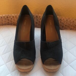 Toms Wedges 9.5